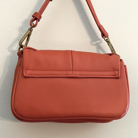 🆕Zara Mini Burnt Orange Faux Leather Crossbody - Picture 2 of 8
